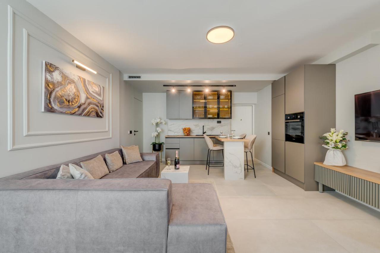 Beachfront Apartment Сплит Екстериор снимка